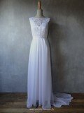 Robe en mousseline et dentelle
