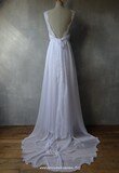 Robe en mousseline et dentelle